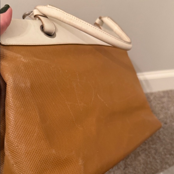 Bottega Veneta Two-Way Leather Tote Bag - Picture 13 of 13